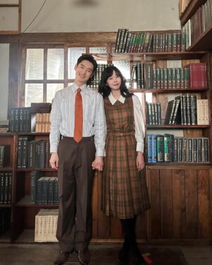 Seo Eun-soo Instagram - 오늘이 막방이라니..🥲
잠시후 9시50분 수사반장 1958 마지막회가 방송됩니다 :)
혜주 안녕 ! 🤎💛