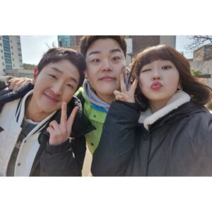 Seo Hye-won Instagram - ☆종영소감 2탄☆
ㄴビ... ገㅏ끔...눈물을 흘린⊂ㅏ....

헤어나오지 못하고 선업튀ost로 하루의 시작과 끝을 함께 하고 있는 1인입니다💁‍♀️

지난 몇 개월간 선업튀와 함께 하면서 많이 배우고 따뜻했습니다. 
작가님, 감독님, 스텝분들, 선배님들, 동료 배우분들 모두 너무나 고생 많으셨습니다!!!!!!❣️

#선재업고튀어 #lovelyrunner @tvn_drama @tving.official
#이시은#윤종호#김태엽#변우석#김혜윤#송건희#이승협#송지호#성병숙#정영주#김원해#서혜원