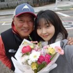 Seo Hye-won Instagram - 1초만 흘러도 과거가 될 지금, 이 순간을 아름답게 봐주기를. 그동안 선재 업고 튀어를 사랑해주신 모든 분들 정말 감사합니다🙏 현주를 떠나보내려니 아쉬운 마음 한가득이네요.. 마음이 일렁이지만 따뜻했던 기억들이 영혼에 스며있으니 그 힘으로 또 열심히, 감사히 살아보겠습니다! 선재 업고 튀어와 함께 할 수 있어 행복했습니다🤍 #선재업고튀어 #lovelyrunner #선업튀 #현주 #서혜원 @tvn_drama @tving.official (찍은 사진이 많아서..내일 또 올릴게요😉)