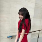 Seo Ji-hye Instagram – 빠바빠빠바-빨간맛!🌹🍒🍓🍷❤️