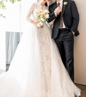 Seo Yu-na Instagram - _ 사랑이 넘쳤던 가봉스냅 🩵, 
👗 @kaylabennet_official @xee_ex
📸 @leekyungho_photograph
💇🏼‍♀️ @raffine_sera
🌸 @garden__a
🫶 @wedding.yuzu