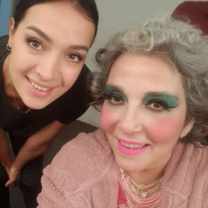 Seray Gözler Instagram - ALYOŞA 'ya hazırlık...Melike Aras'la...