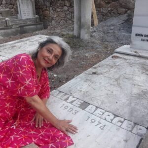 Seray Gözler Instagram - Alyoşa'ya gecikmiş ziyaret...