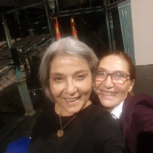 Seray Gözler Instagram - Hiç yaşlanmayan ALYOŞA mızın 3.sezonunda sahne ışığının yüreğimize şavkı vururken...