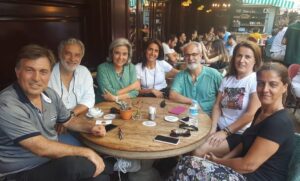 Seray Gözler Instagram - Dostlarla Pazar sohbeti...