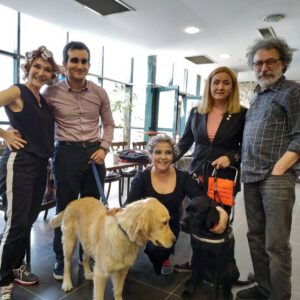 Seray Gözler Instagram - Karam ve Tepsi oyun seyretmeye gelmisler...