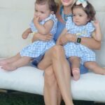 Seray Sever Instagram – Aşklarım🧿🤲♾️❤️🥰🤩🙏🧿 @sofiaalyasunbul #twins #love #sofiaalyasünbül #maşallah