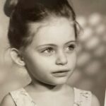 Seray Sever Instagram – Sağlam bir #tbt🥰 kızlarımız kime benziyor diye geçmiş fotolara bi baktım😃Pazar günü kırkları çıkıyor, benim de lohusalık dönemim hayırlısıyla sone eriyor. Kızlarım doğalı 37 gün ,babamı kaybedeli 79 gün olmuş…  Zaman geçiyor acım azalmıyor, hasret büyüyor çünkü… Yine de şükürle hayata sarılıyorum , iyikilerim benimle🙏🧿💙 #ailecandır #kızlarımamaşallah #şükür
