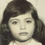 Seray Sever Instagram – Sağlam bir #tbt🥰 kızlarımız kime benziyor diye geçmiş fotolara bi baktım😃Pazar günü kırkları çıkıyor, benim de lohusalık dönemim hayırlısıyla sone eriyor. Kızlarım doğalı 37 gün ,babamı kaybedeli 79 gün olmuş…  Zaman geçiyor acım azalmıyor, hasret büyüyor çünkü… Yine de şükürle hayata sarılıyorum , iyikilerim benimle🙏🧿💙 #ailecandır #kızlarımamaşallah #şükür
