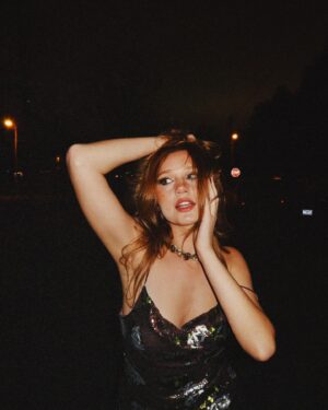Serena Laurel Instagram - Ringing in 2020 for the 4th year in a row🍾 #2classy4thisworld