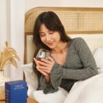 Serena Fang Instagram - 睡美人覺的休息進步法 跑步進步是比誰恢復快 這是我在訓練期間新的體悟 用科學的方式訓練很重要 讓身體好好的修復才是進步的秘訣喲 定了目標 排了課表 希望訓練有成效 但好好休息往往是我們忽略的 高質量的睡眠品質 更能提升生活品質跟運動表現 在高強度的緊繃訓練 我也很容易睡不好 又不喜歡吃西藥怕有依賴性 還是喜歡天然ㄧ點的保健食品 喝了ㄧ陣子 @wellbiomedical #番紅花GABA舒眠飲 在睡前30分鐘ㄧ包 放鬆有感 感覺更好入睡了 美眠6X配方 ✨西班牙affron番紅花萃取 #幫助入睡 #加長深層睡眠時間 ✨添加業界最高韓國專利GABA來源600mg #加強睡眠品質同時調節情緒 ✨愛爾蘭紅藻鈣 黃金鈣鎂組合 #放鬆穩定睡眠品質 ✨法國專利香瓜萃取含有抗氧化酵素之母 SOD #強化夜間修復功能調整體質 ✨睡眠胺基酸 維生素 B6 #睡眠不中斷 睡好了整體體質也會改善 很棒的是他是 #全素飲品 #無添加防腐劑 #不含西藥成分 吃素的朋友也能放心 現在新品上市， 任一舒眠飲組合皆享9折優惠 輸入我的專屬折扣碼「house10」立即再享9折 網址在這: https://bit.ly/46Vvlt0 #唯爾生醫 #番紅花GABA舒眠飲 #BettersleepBetterme #你的營養管家 #送禮自用皆合宜 #外出攜帶超方便