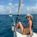Serena Fang Instagram - 搭帆船出國嘍 / 航海王⛵️ 從宜蘭到石垣島來回260海哩 用帆船體驗這次冒險 光是抵達石垣島就需要ㄧ天 是的 沒錯 整整44小時 在海浪漂流 跟瞬息萬變天氣共存 在這個飛行的時代選擇帆船而非遊艇 就像是喜歡山到願意徒步上百岳 真心想體驗航道上的未知 像古人般探索海洋地圖🗺️ 這次旅行很幸運 大浪 天晴 下雨 地震 閃電 銀河 星空 滿月 喜歡戶外的人 才能感受的難忘的人生體驗 美到令人感動 只是走在路上好像還在暈欸 會暈船的我 覺得自己還蠻勇敢的 畢竟這是一個冒險之旅 會經過大風大浪懷疑人生 也會讚嘆大自然之美 不是豪華路線喲 旅途平安 才是最重要的 謝謝海神&船員們的照顧 Yeahhh 我們抵達石垣島嘍 #宜蘭到石垣島 #航海日誌 #part1 #未完待續 #小美人瑜 #ocean #sailing #outdoor #海人 #上山下海 #ootd @gamine_studio Special thanks @woodwhitehouse @tphone_store @garmintw