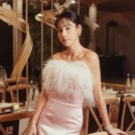 Serena Fang Instagram - 運動的的我充滿力量 換上小禮服展現女性的溫柔浪漫 女生就是要百變，不管在哪個階段都能展現光芒 勇往向前、迎接挑戰、實現自我、貢獻社群 也是40 under 40的精神 今年跟許多朋友相聚一起度過美好的夜晚 Thanks for having me @prestigetaiwan 謝謝邀請 @imjennycheng @boris.tsai Dress @c.h_wedding Makeup @huan2.studio 📷 @rockykao456