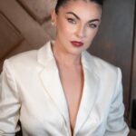 Serinda Swan Instagram – So good I could cry… but I won’t….Because that would ruin @jentioseco ‘s glam… Thanks to this dream team for shinning a girl up. 

Shot by @aruti.ramela ❤️

Wearing @kokhia.mk
Earrings @vassiakostarabrand
Pin @rigash_ 
@tata__pr 
@monikablunderbeauty 
@ilia