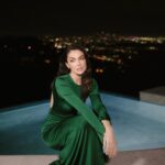 Serinda Swan Instagram - I still haven’t posted the after party… but here’s some more of this amazing dress That’s what happens when you party on a Sunday and work on a Monday #oscars Photography by the incredible @aruti.ramela Dream Team Hair @clarissanya Makeup @allison.giroday Dress @victoriabeckham Shoes @gucci @albrightfashionlibraryla