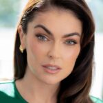Serinda Swan Instagram - I still haven’t posted the after party… but here’s some more of this amazing dress That’s what happens when you party on a Sunday and work on a Monday #oscars Photography by the incredible @aruti.ramela Dream Team Hair @clarissanya Makeup @allison.giroday Dress @victoriabeckham Shoes @gucci @albrightfashionlibraryla