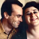 Serra Yılmaz Instagram – HÜR YUMER 1955-1994
#hüryumer #huryumer #hüryumer🕊 #ahdımvar #metiskitap