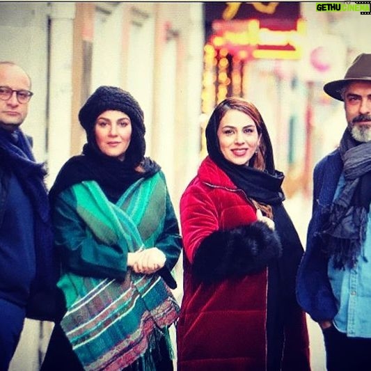 Setare Eskandari - 6K Likes - اكران خانه كاغذى ..الان..پاريس. .. عكس:بنى شيرازى