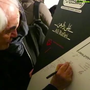 Setare Eskandari - 5.3K Likes - تولدتان مبارک اقااا
سایه اتان مستدام برسر تئاتر این مرز و بوم 🍃🌸🍃🌸🍃🌸🍃
سپاسگزار حضور همه دوستان هستم و همدلی و همراهی گروه نازنین «دلینو» که بی یاریشان برپایی این بزرگداشت ممکن نبود
@delinofood