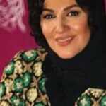 Setare Eskandari Instagram - دیالوگ دوست داشتنی من از نمایش «سعادت لرزان مردمان تیره روز» علیرضا نادری عزیز در «کمپین چالشی دیالوگ ماندگار» اگر دوست داشتین به دیالوگ من رأی بدین، کد #51129*7* را از تلفن همراه به رایگان شماره گیری کرده و در قرعه کشی یک دستگاه خودروی آلفارومئو جولیتا شرکت نمایید. (مخصوص همراه اولی ها) ویدئو رو هم از اینجا ببینید: http://www.aparat.com/v/dVTaQ و در@haaminevent