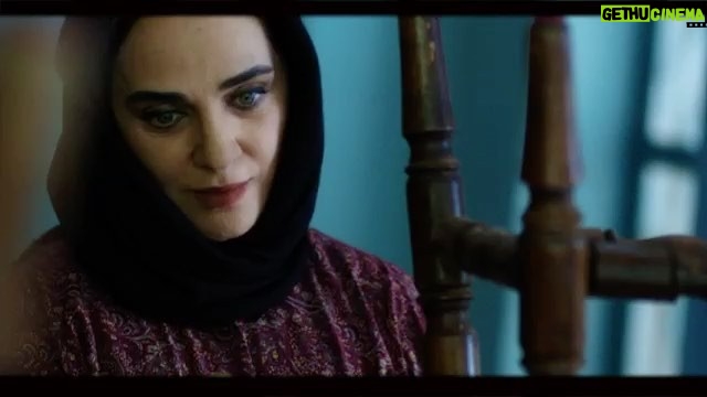 Setare Eskandari - 5.4K Likes - نيمه شب اتفاق افتاد