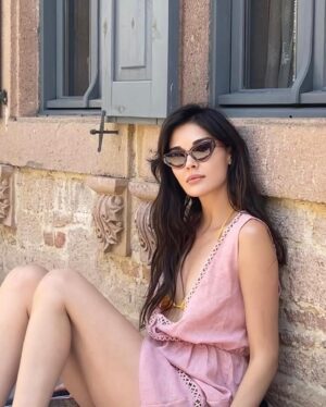 Sevcan Yaşar Instagram - 🌸🌸🌸