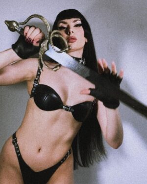 Séverine Instagram - Sometimes things sit in my camera roll for a year ⚔️