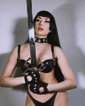 Séverine Instagram - Sometimes things sit in my camera roll for a year ⚔️