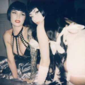Séverine Instagram - Pretty girlie memories from the last @houseofnoirgroup with my scene sister @miriam.veil
🪞
Polaroids by @nishasaranisha