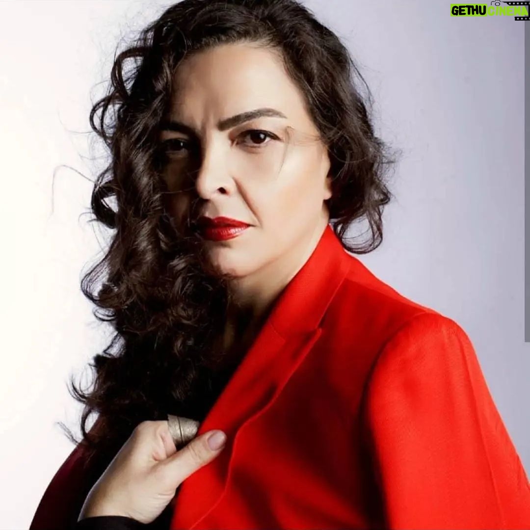Sevil Akı Saner Instagram - Bugun böyle ...#tbt❤️
