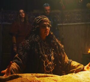 Sevil Akı Saner Instagram - Her yeni rol yeni yolculuk ...şahane oyuncular ...güzel ekip..."Ben bir oyuncu ...değişerek kendim kalabiliyorum en çok ..."❤ #destan #arçuray @destanatv @atvturkiye