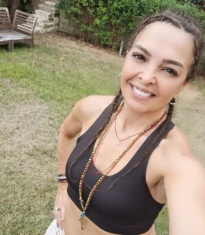 Sevil Akı Saner Instagram - Ne olursa olsun güçlü duruyoruz değil mi ?!! 💚 aşkla ❤️
