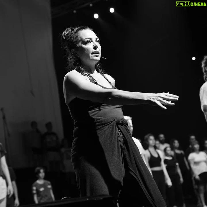 Sevil Akı Saner - 1K Likes - Prova günlüklerinden ...#tbt❤️
📷 @enesaltugavsart 💚