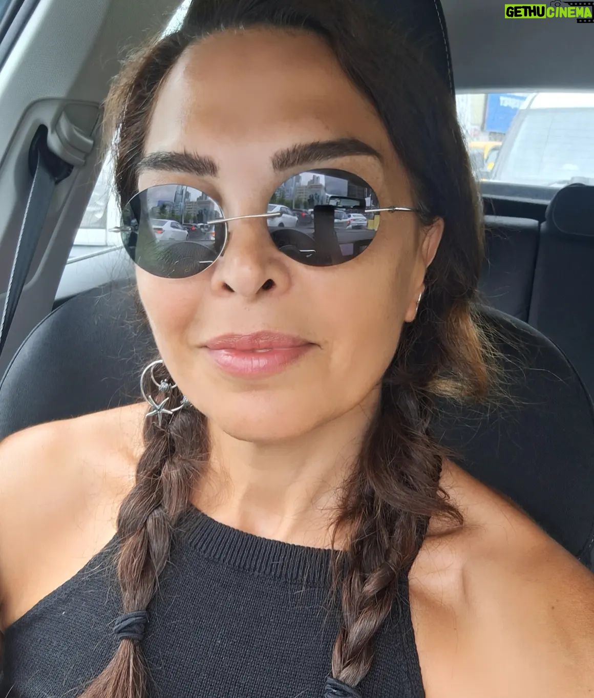 Sevil Akı Saner - 1K Likes - Sonbahar görünümlü yaz ...💚🌻