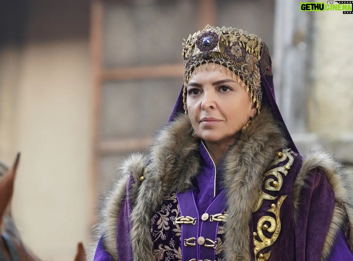 Sevil Akı Saner Instagram - Saadet Hatun 💚 Kuruluş Osman bu akşam yeni bölüm ile @atvturkiye @kurulusdizisi