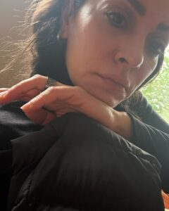 Actress Sezin Akbaşoğulları HD Instagram Photos and Wallpapers June 2024