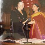 Shabana Azmi Instagram - Receiving the #International Gandhi Peace Prize from my role model #Vanessa Redgrave at the #House Of Lords London . Such a precious moment