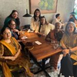 Shabana Azmi Instagram – The Lal Lagaam gurlz Carry on in Mumbai to say goodbye to Ketki and welcome Roopa whom we had to miss at the last minute on our trip
