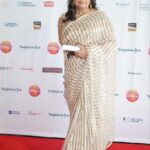 Shabana Azmi Instagram – Saree by @pranay_baidya 
Styled by @hitendrakapopara
Fashion team @tanyakalraaa @sarinabudathoki