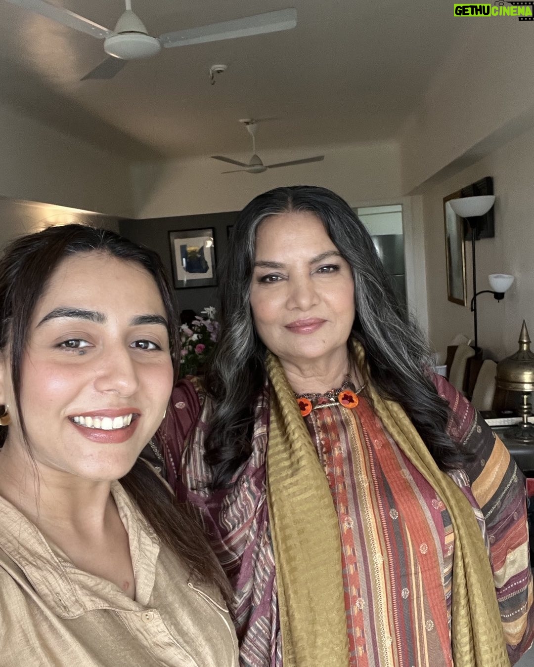 Shabana Azmi - 2.5K Likes - @afreenmakeupandhair thank you so much for the delicious khichda yesterday. I was deeply touched that you also gave a box to the wefast person who delivered it .That was so sensitive