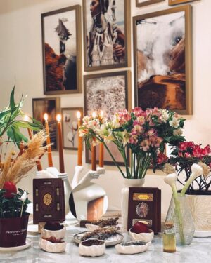 Shadi Mokhtari Instagram - •

چون عیده…🪻🪴
سالِ‌تون پُر از عشق و نور و برکت…✌🏻🧿✨
•
📸:
@hassanvand.fatemeh 🤍