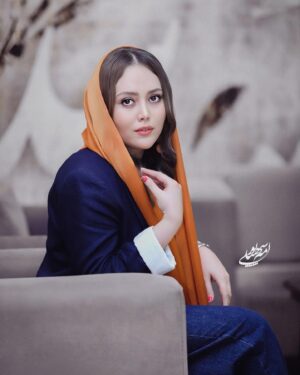 Shadi Mokhtari Instagram - •

آخرین اکران مردمی فیلم سینمایی«پرونده باز است» به کارگردانی استاد کیومرث‌ پوراحمد عزیز… آقای پوراحمد نازنین حیف که نبودید تا در کنارهم به تماشای آخرین اثرتان بنشینیم…تا همیشه باعث افتخارمه که در فیلم شما حضور داشتم…خالق بزرگ و دوست داشتنی «قصه‌های مجید»، «خواهران غریب»، «شب یلدا» و…

۳. شهریورماه.۱۴۰۲
•

📸:
@i.m0hamd 
@ghazalpanahi_photography 
@raaha_hashemiy 
@soheili_amir 
@nazaninsheykhpour__ 
🙏🏻🤍💫