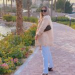Shadi Mokhtari Instagram - • هـیـچ ابرِ سیـاهی، حـریـفِ آفـتـاب نمی‌شه…✌🏻☀️