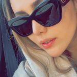 Shadi Mokhtari Instagram - • 🕶🤫