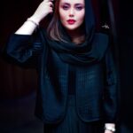 Shadi Mokhtari Instagram - • اکـران مردمیِ فیلمِ سینماییِ «پـرونده بـاز است» ۳. مـُرداد. ۱۴۰۲ 🌱 • 📸: @soroushmn_ @lemanblink @i.m0hamd @atefehbabaei__ 🙏🏻🤍💫