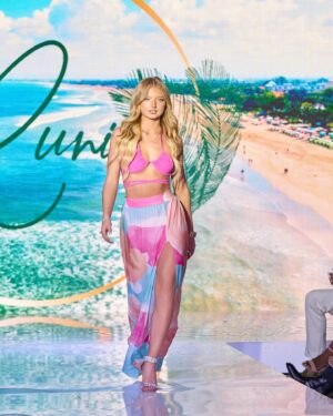Shae Smolik Instagram - So grateful to walk for @runiatl designs during @atlswimweek. 🌸🌸🌸
HMU @fishmann💄 
Photography @chadlawsonphotos 📸