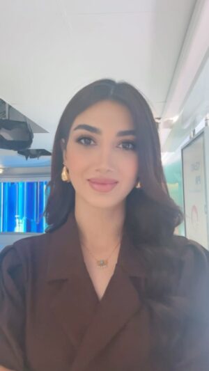 Shahad Hasan Instagram - "منو منكم جرب الصيام لساعات طويلة، خاصة في البلدان التي تمتد فيها ساعات النهار لفترات طويلة جدًا؟ اني جرّبتها في امريكا🌙
#رمضان حول العالم