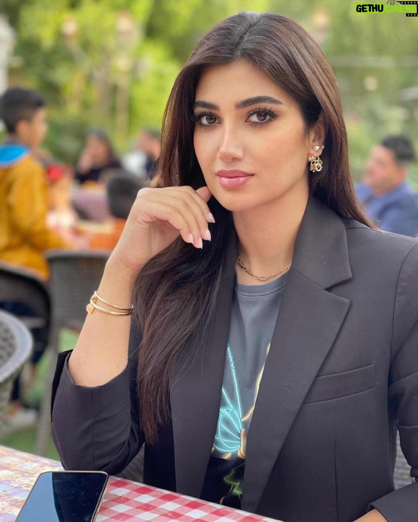 Shahad Hasan - 14.2K Likes - Ų§ŁŁ
Ų“Ł Ų«Ų§ŁŲ« ŲµŁŲ±Ł š¤£