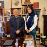 Shahrzad Kamalzadeh Instagram - سعی نابرده در این راه به جایی نرسی مزد اگر می‌طلبی طاعت استاد ببر روز مرگم نفسی وعده دیدار بده وان گهم تا به لحد فارغ و آزاد ببر حافظ @drelahighomshei #شهرزاد_کمال_زاده #استاد_الهی_قمشه_ای #حافظ #انسانیت #عرفان#ادیب#فلسفه#هنر#عارف #ادبیات
