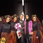 Shahrzad Kamalzadeh Instagram - نمایش خدایان کهن #شهرزاد_کمال_زاده #هنر#فرهنگ#اصالت #ایران #ارمنستان #صلح#آرامش#دوستی @beaina.mahmoudi ❤️😍 @mantozigzag👌❤️